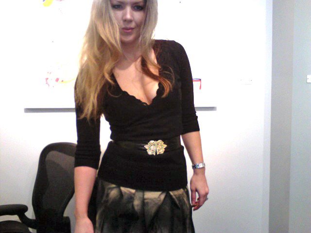 black and gold outfit, vintage belt, bubble skirt