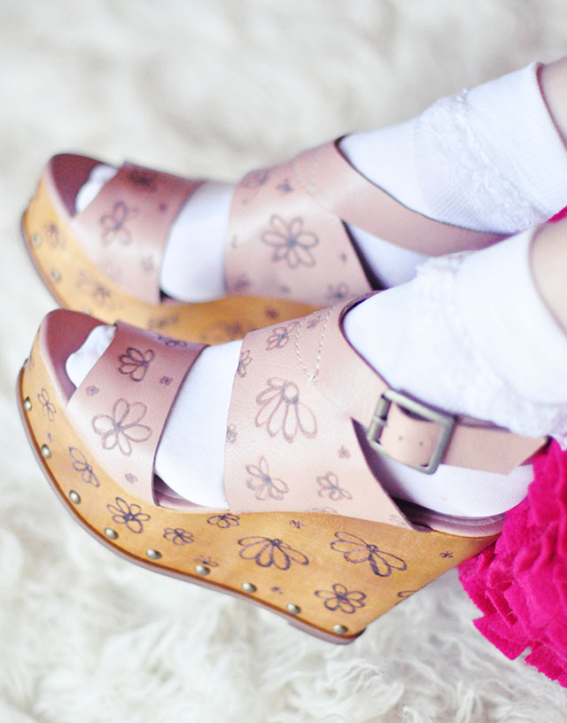 flower-carved-wood-wedges-with-ruffle-socks - DIY SHOES