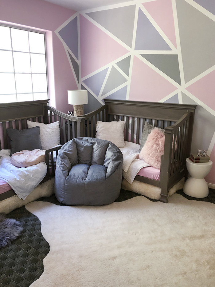 home decorating ideas-kids rooms-geometric accent feature wall in little girl's room