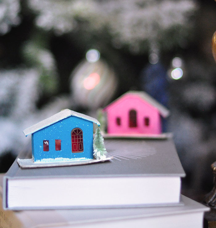 christmas decor ideas, little tiny houses, diy christmas ornaments