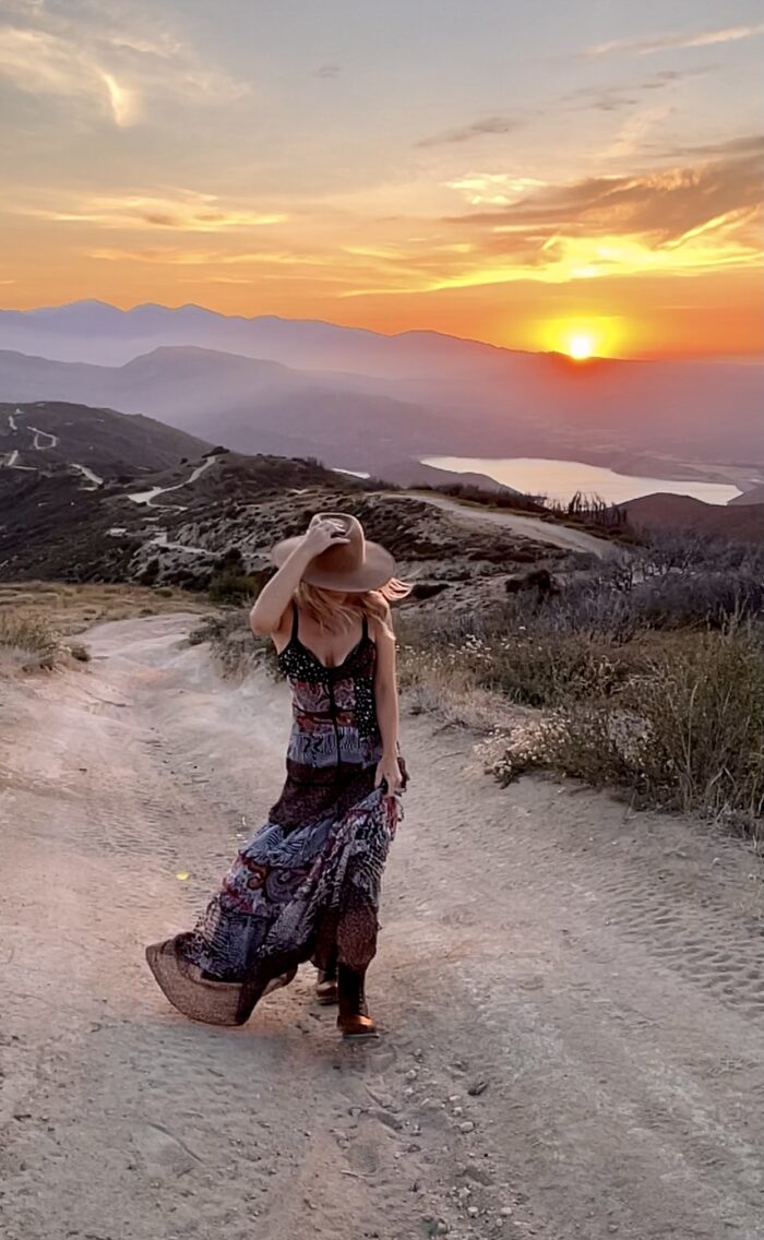 standing in a nice dress staring at the sunset, maxi dress, sunset landscape photo over a lake, mountain lake sunset, silverwood lake, san bernardino mountains, lake arrowhead, sunset pic