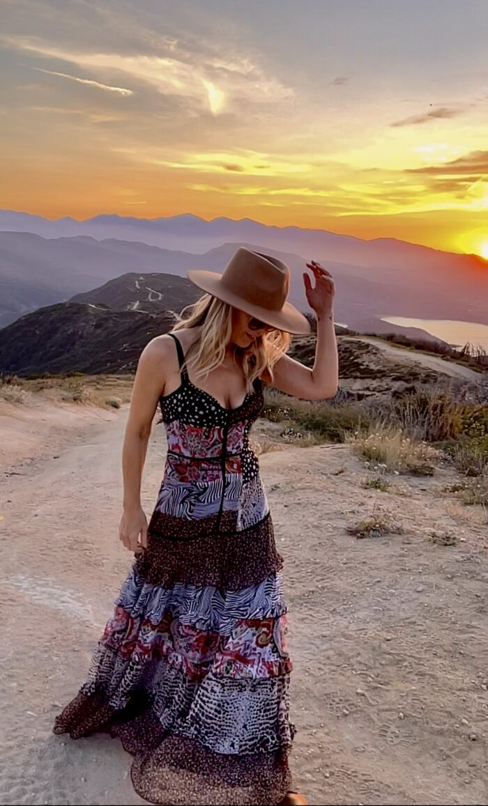 standing in a nice dress staring at the sunset, maxi dress, sunset landscape photo over a lake, mountain lake sunset, silverwood lake, san bernardino mountains, lake arrowhead, sunset pic