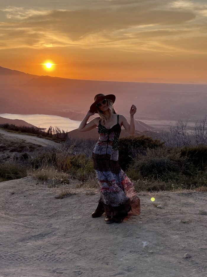 standing in a nice dress staring at the sunset, maxi dress, sunset landscape photo over a lake, mountain lake sunset, silverwood lake, san bernardino mountains, lake arrowhead, sunset pic