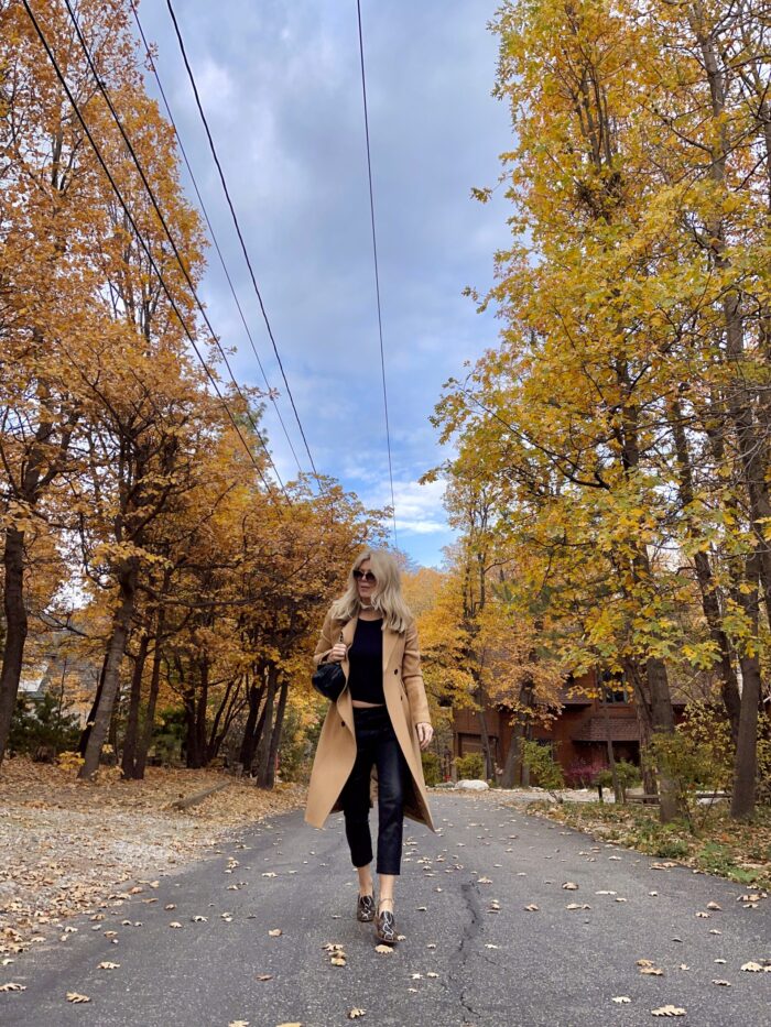fall style, camel coat, black and camel, fall colors, fall vibes, autumn, orange leaves, lake arrowhead, style over 40, LA bloggers, blogs, style blogs, fashion blogs, loafers