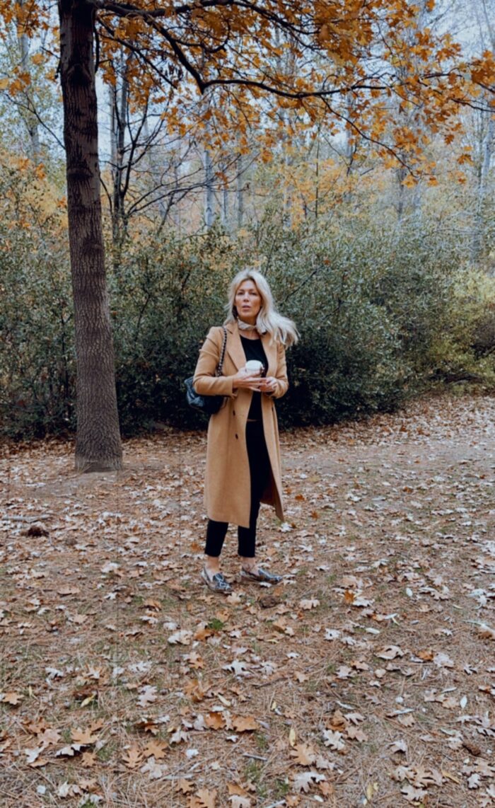 fall style, camel coat, black and camel, fall colors, fall vibes, autumn, orange leaves, lake arrowhead, style over 40, LA bloggers, blogs, style blogs, fashion blogs, loafers