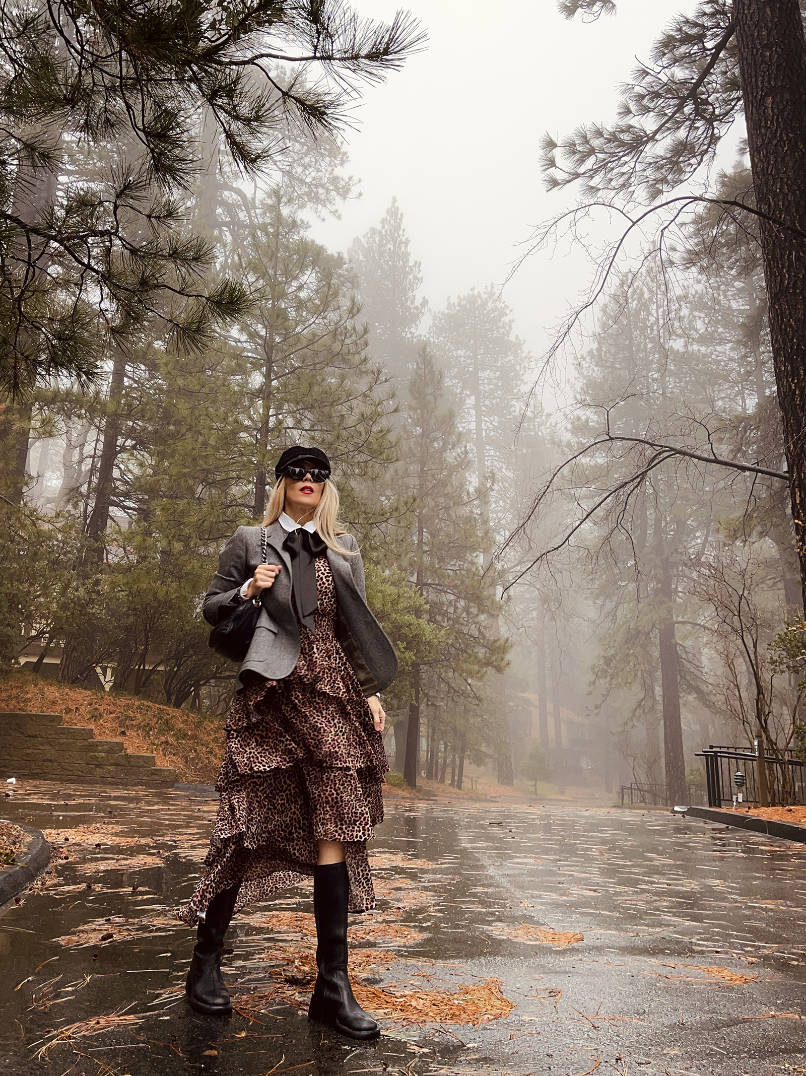 retro style-vintage blzer-blouse with black bow-black knee high boots-outfit in the rain-tall trees-fog