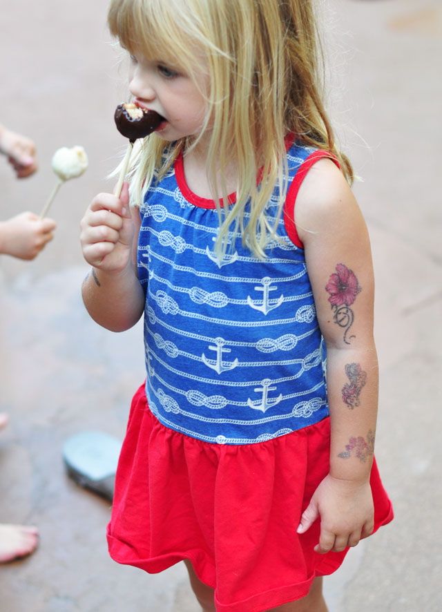 4th of july cake eating kiddo