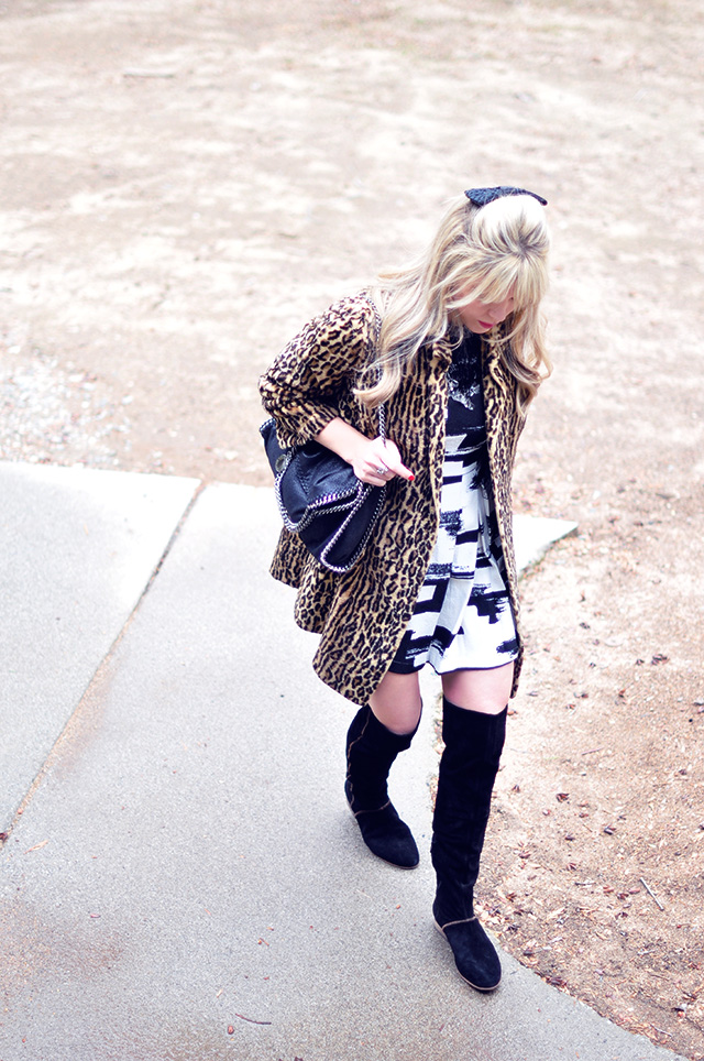 60s look_leopard coat _black and white  dress