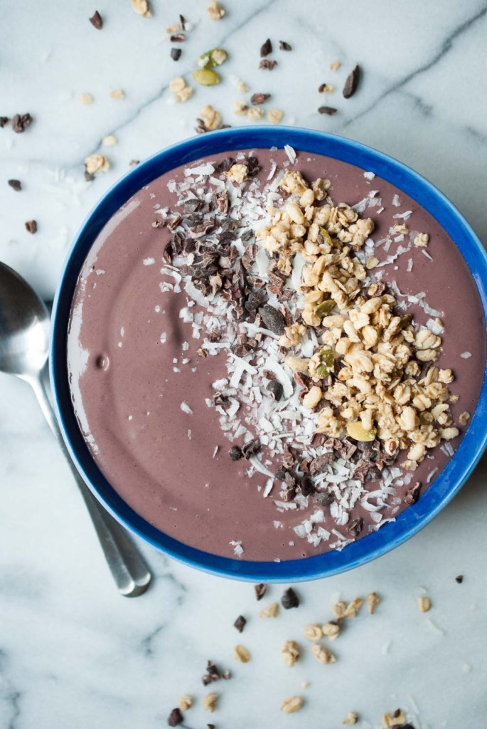 Acai-Cherry-Smoothie-Bowl-recipe