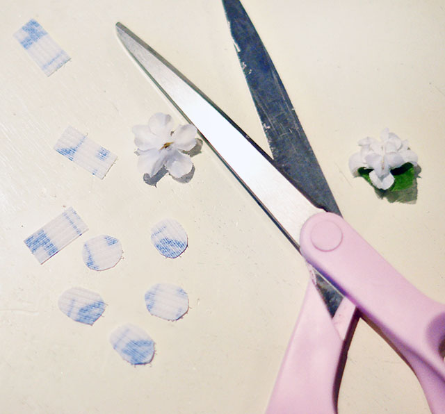DIY Tiny Floating Hair Flowers_2