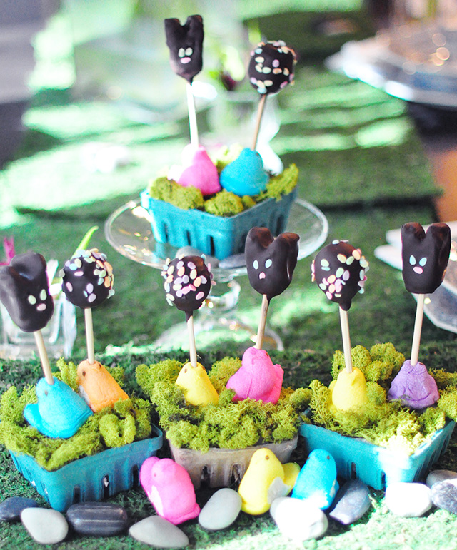 Easter cake pops in baskets