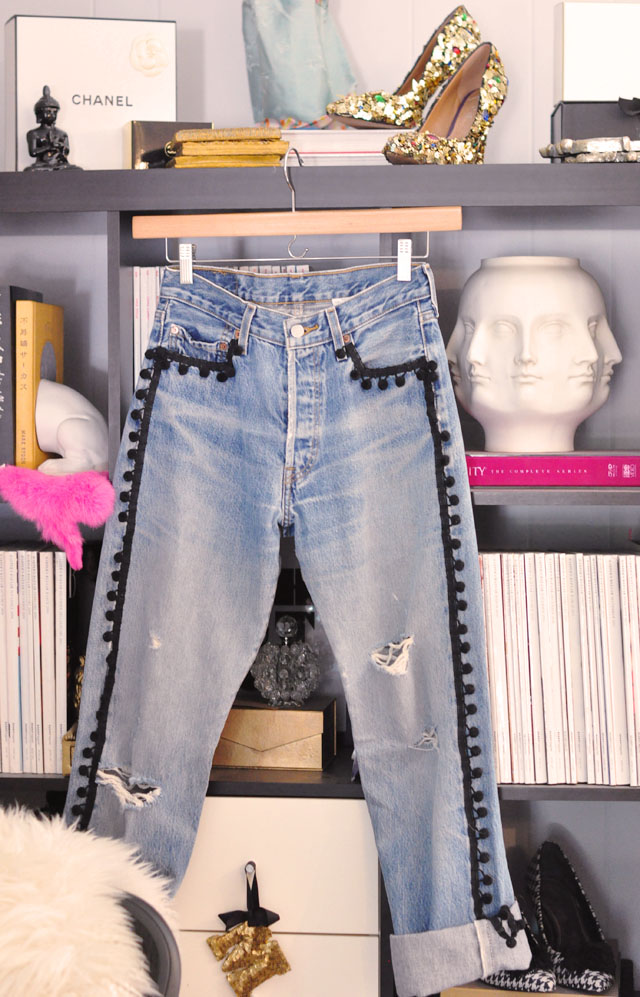 diy pom pom jeans-old levis