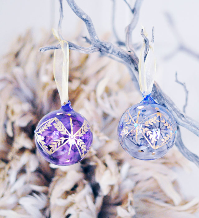 personalized hand painted  glass christmas ornaments