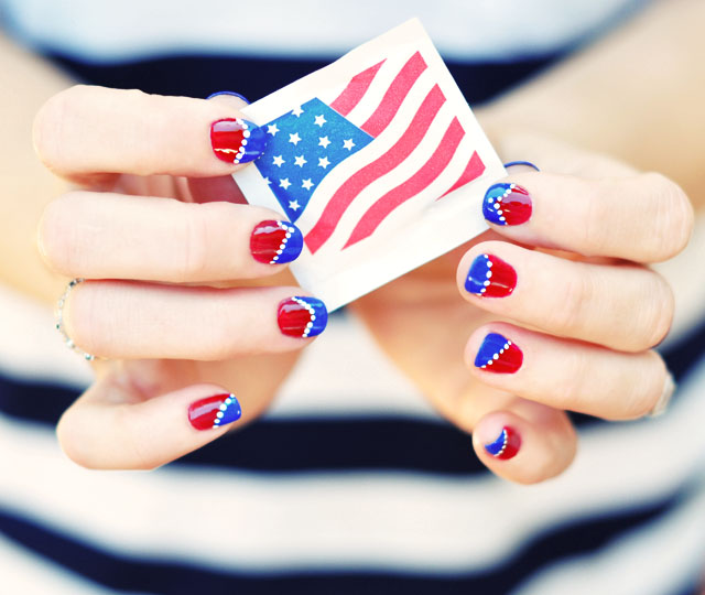 red white and blue Nail art - 4th of July nails